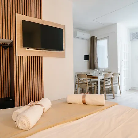 Charm Living Duomo Όπως