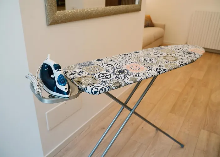 Charm Living Duomo 公寓